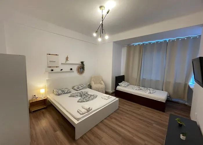 아파트 Big For Up To 8 People In Center *