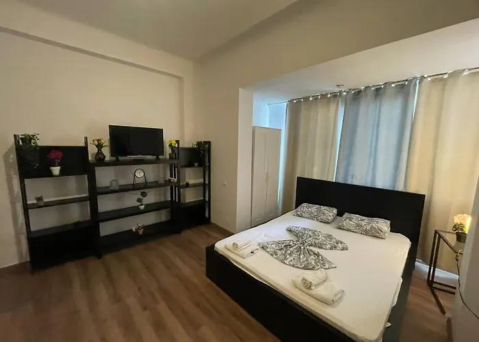 아파트 Big For Up To 8 People In Center *